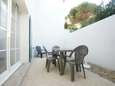 Appartement Intramuros avec Cour à Saint-Martin-de-Ré - Photo 5