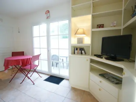 Appartement Intramuros avec Cour à Saint-Martin-de-Ré - Photo 6