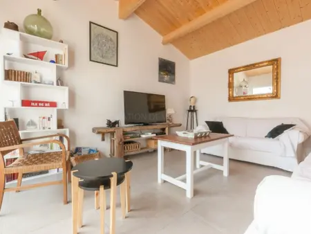 Maison spacieuse à Le Bois-Plage-en-Ré avec terrasse et stationnement - Photo 12