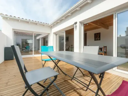 Maison spacieuse à Le Bois-Plage-en-Ré avec terrasse et stationnement - Photo 23