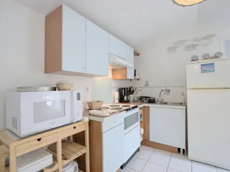 Appartement avec terrasse au port d'Ars-en-Ré, Wi-Fi gratuit - Photo 2
