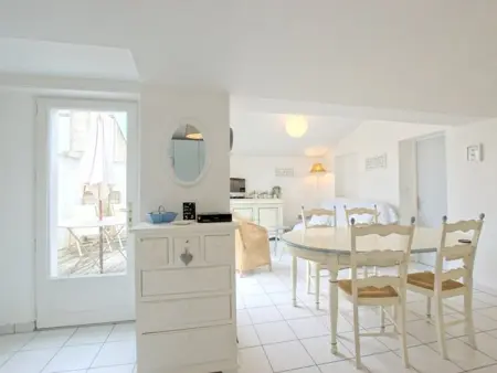 Appartement avec terrasse au port d'Ars-en-Ré, Wi-Fi gratuit - Photo 3