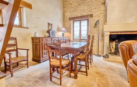 Charmante Maison avec piscine, Maison 5 personnes à Archignac - Photo 4