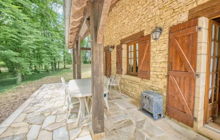 Charmante Maison avec piscine, Maison 5 personnes à Archignac - Photo 8
