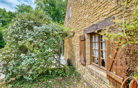 Charmante Maison avec piscine, Maison 5 personnes à Archignac - Photo 15