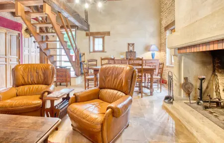 Charmante Maison avec piscine, Maison 5 personnes à Archignac - Photo 16