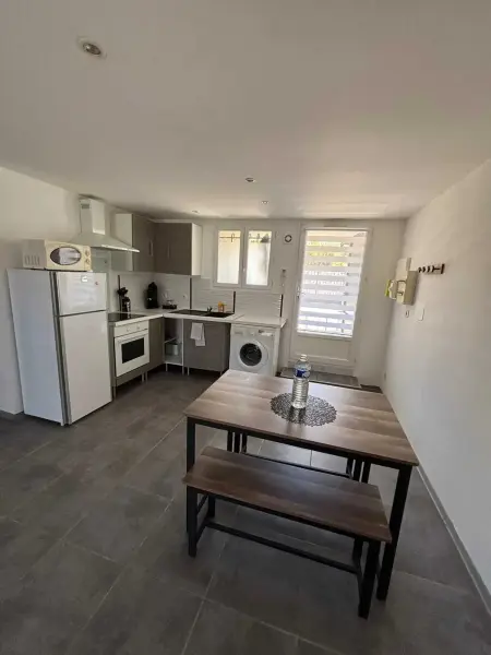 Villa spacieuse avec piscine privée à Montpellier - Photo 4