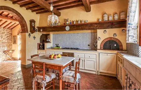 Maison 7 personnes à Capraia e Limite - Photo 17