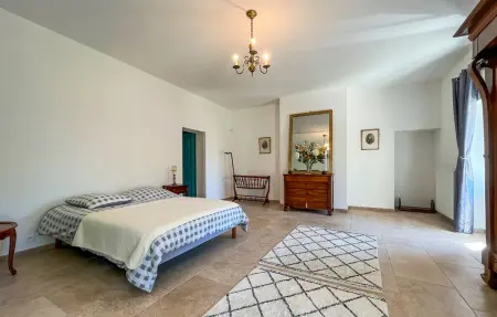 Maison piscine proche Arles, Maison 8 personnes à Tarascon - Photo 2