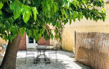 Maison piscine proche Arles, Maison 8 personnes à Tarascon - Photo 10