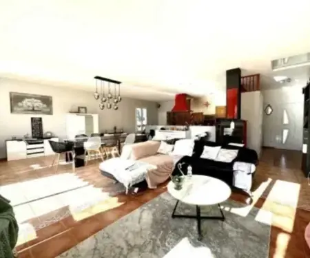 Villa spacieuse avec piscine privée à Saint-Laurent-de-Neste - Photo 6