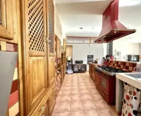 Villa spacieuse avec piscine privée à Saint-Laurent-de-Neste - Photo 9