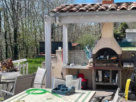 Villa spacieuse avec piscine privée à Saint-Laurent-de-Neste - Photo 21