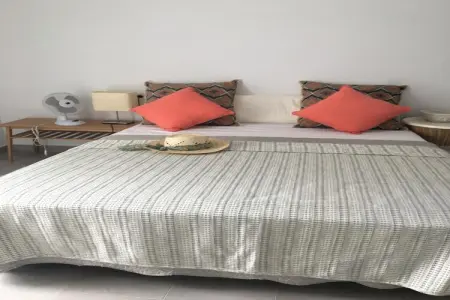 Vivalidays Greco House - Pineda de Mar, Maison en Espagne avec piscine proche plage - Photo 3