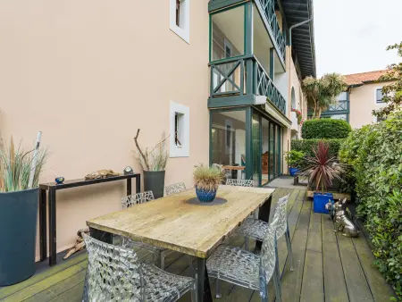 Bel appartement avec terrasse à Anglet, proche des plages - Photo 1