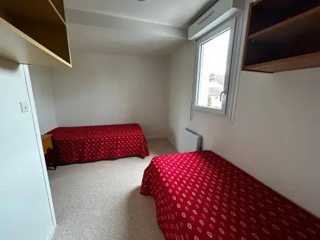 Appartement lumineux avec Wi-Fi à 150m des Thermes - Photo 5