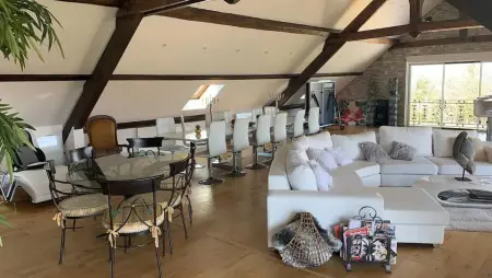 Villa spacieuse avec piscine près de Genève, Villa 14 personnes à Cercier - Photo 2