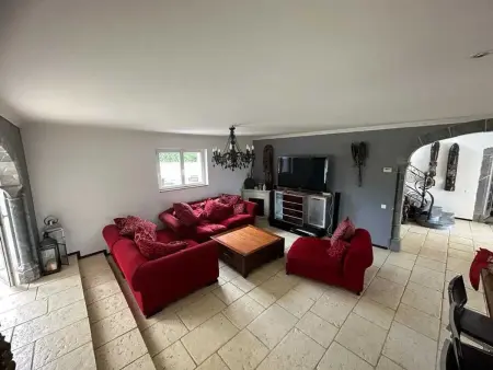 Villa spacieuse avec piscine près de Genève, Villa 14 personnes à Cercier - Photo 24