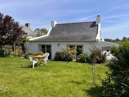 Maison lumineuse avec terrasse sur le port de Sauzon - Photo 10