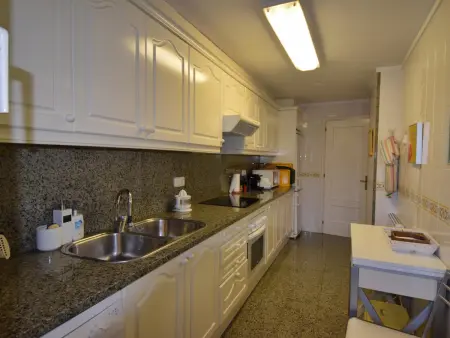 Appartement spacieux près de la plage avec clim et parking - Photo 13