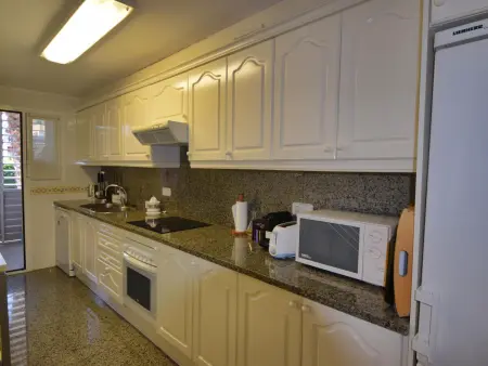 Appartement spacieux près de la plage avec clim et parking - Photo 14