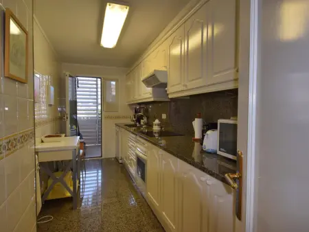 Appartement spacieux près de la plage avec clim et parking - Photo 16