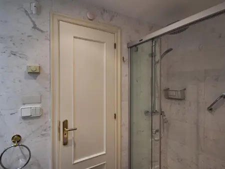 Appartement spacieux près de la plage avec clim et parking - Photo 20
