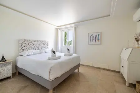 AL-150-CAROUBIERS, Villa d'exception - AC- 6BR-12P - Mougins - Photo 16
