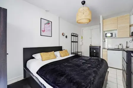 VM-9-JONQUIERE-RDC, Charmant studio - 2P - Batignolles - Photo 2