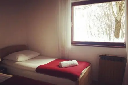 Holiday Home with Three Bedrooms and Garden, Holiday Home with Three Bedrooms and Garden - Photo 7