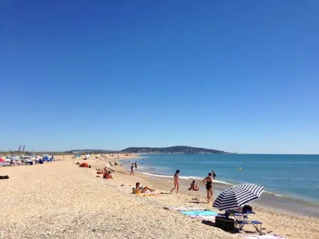 Appartement climatisé avec parking, proche plage - Photo 13