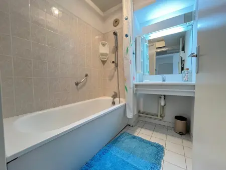 Spacieux appartement climatisé 80m² avec piscine et vue mer à Sète - Photo 7
