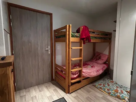 Appartement spacieux proche pistes avec parking privé - Photo 1