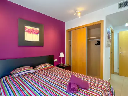 Appartement ensoleillé à Fenals, proche plages, parfait pour familles - Photo 17