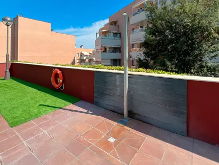 Appartement ensoleillé à Fenals, proche plages, parfait pour familles - Photo 33