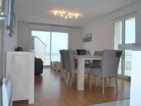 Appartement moderne 2 chambres, balcon plage, animaux admis - Photo 1