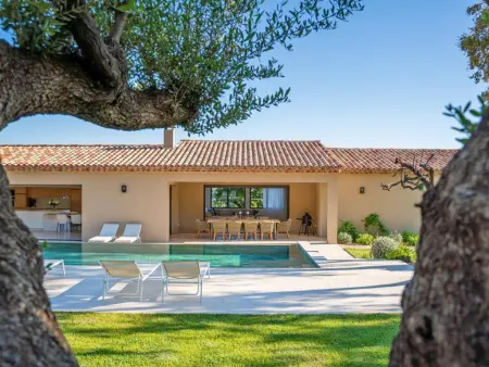 Vue Saint Tropez, Villa design de luxe avec piscine chauffée - Photo 2