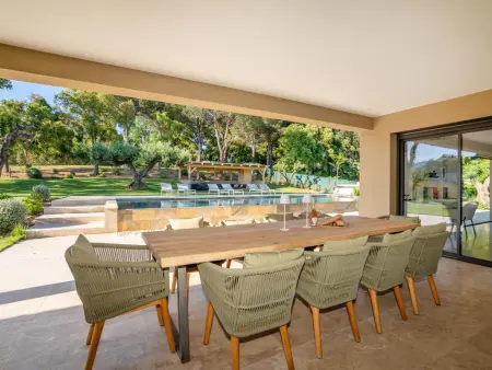 Vue Saint Tropez, Villa design de luxe avec piscine chauffée - Photo 18