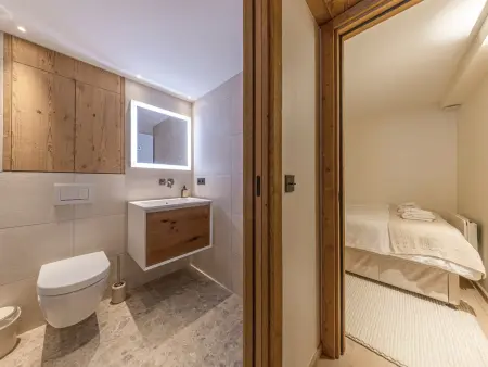 Appartement de Standing avec Piscine, Sauna et Hammam à Val-d'Isère - Photo 7