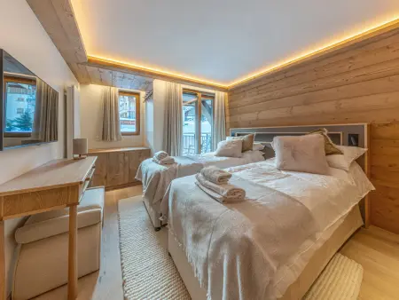 Appartement de Standing avec Piscine, Sauna et Hammam à Val-d'Isère - Photo 9