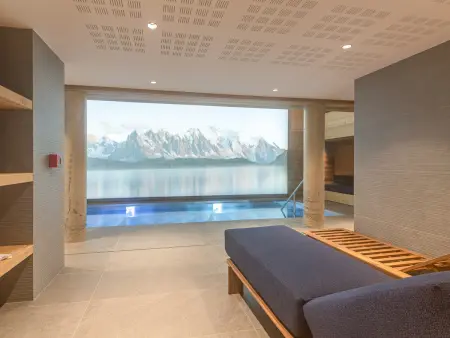 Appartement de Standing avec Piscine, Sauna et Hammam à Val-d'Isère - Photo 17