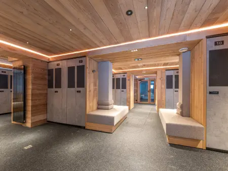 Appartement de Standing avec Piscine, Sauna et Hammam à Val-d'Isère - Photo 23