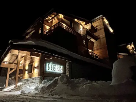 Appartement de Standing avec Piscine, Sauna et Hammam à Val-d'Isère - Photo 27