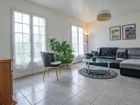 Maison spacieuse près de Troyes avec jardin et animaux acceptés - Photo 3