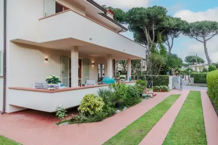 Regina Beach Villa, by the beach in Marina di Piet, Villa à Marina proche plage - Photo 42