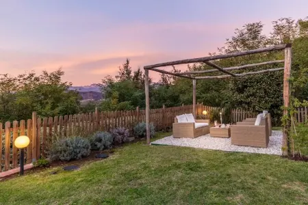 Rondini Farmhouse, Ferme en Toscane avec piscine et vue - Photo 5
