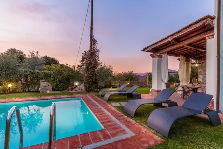 Rondini Farmhouse, Ferme en Toscane avec piscine et vue - Photo 8