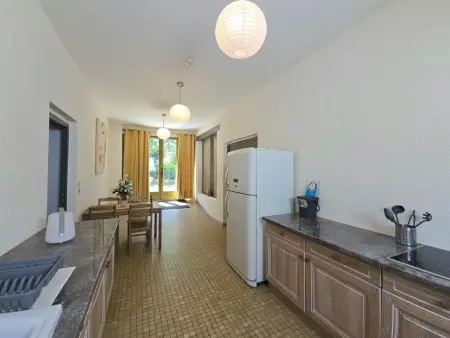 Charmant Gîte avec Piscine et Parking Privé en Périgord Noir - Photo 9