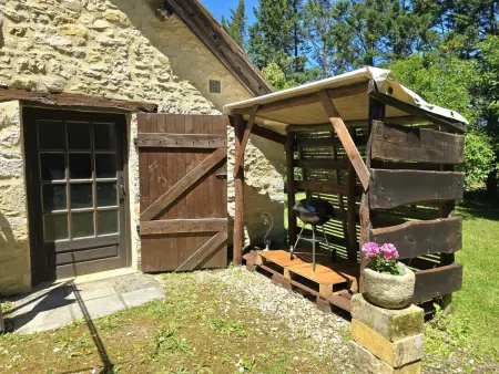 Charmant Gîte avec Piscine et Parking Privé en Périgord Noir - Photo 14