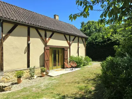 Charmant Gîte avec Piscine et Parking Privé en Périgord Noir - Photo 17